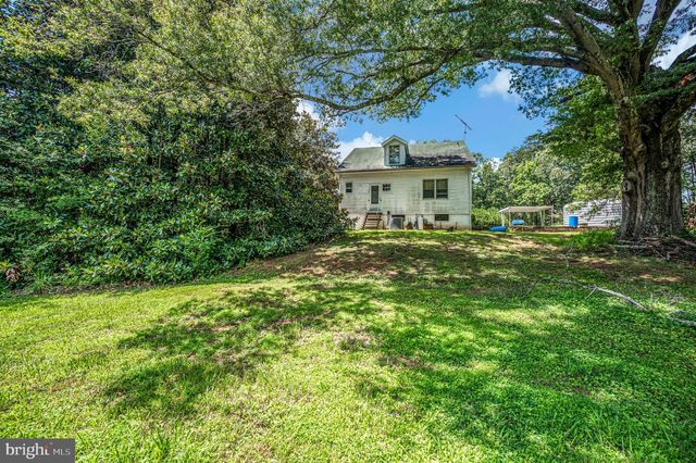 3401 SHIRLEYS HILL RD, Partlow, VA 22534