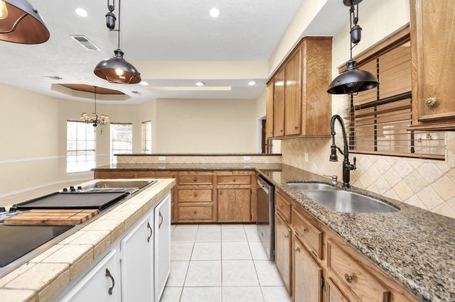 2310 Canterbury Court, Deer Park, TX 77536