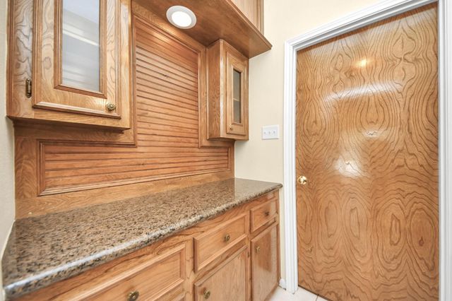 2310 Canterbury Court, Deer Park, TX 77536