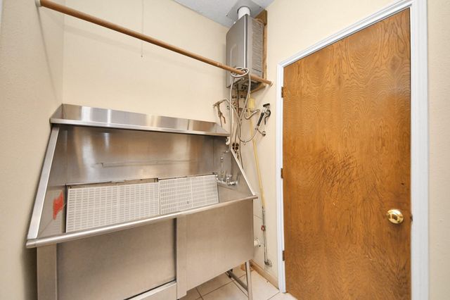 2310 Canterbury Court, Deer Park, TX 77536