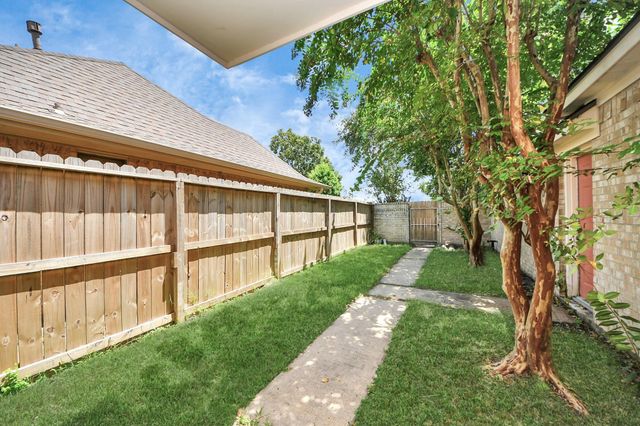 2310 Canterbury Court, Deer Park, TX 77536