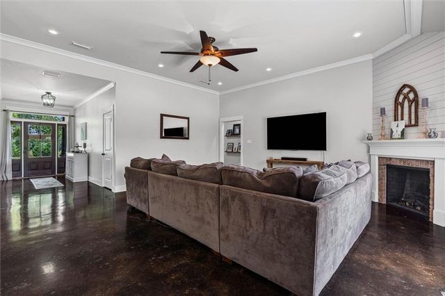 12883 Gaston Loop Road, Grand Bay, AL 36541