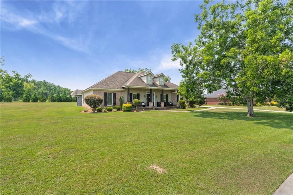12883 Gaston Loop Road, Grand Bay, AL 36541