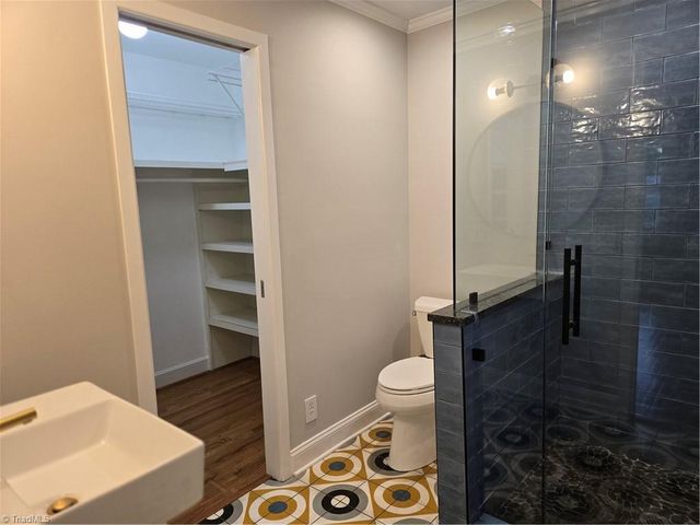 207 Buttercup Drive, Jamestown, NC 27282