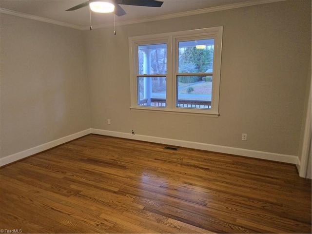 207 Buttercup Drive, Jamestown, NC 27282