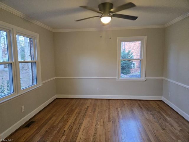 207 Buttercup Drive, Jamestown, NC 27282