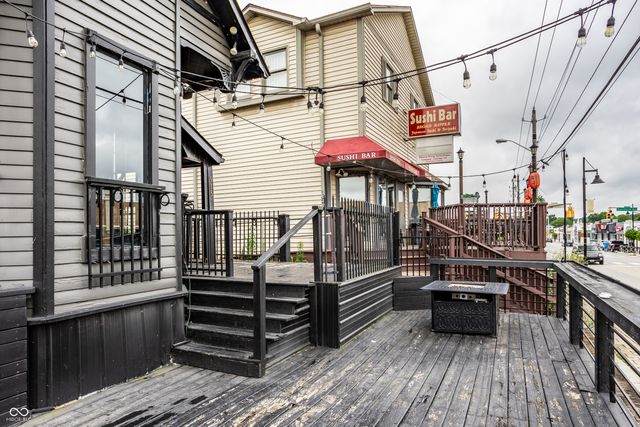 915 Broad Ripple Avenue, Indianapolis, IN 46220