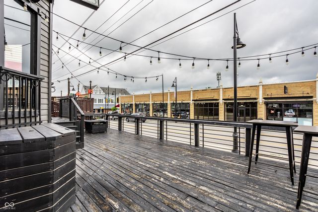 915 Broad Ripple Avenue, Indianapolis, IN 46220