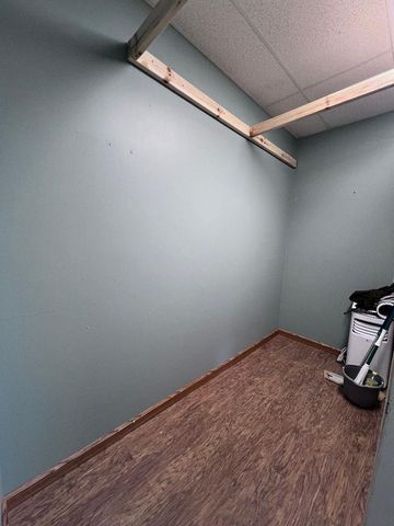 1742 College Way Suite 1, Fergus Falls, MN 56537