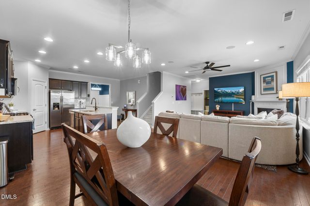 2504 Averon Drive, Fuquay Varina, NC 27526