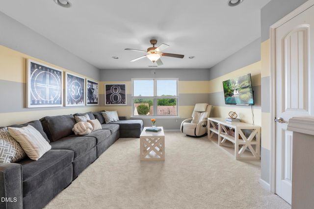 2504 Averon Drive, Fuquay Varina, NC 27526