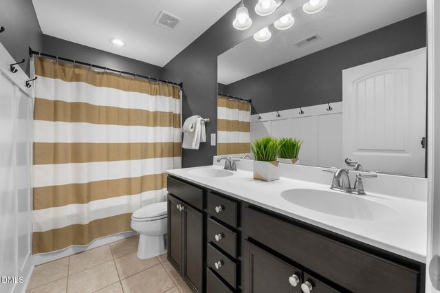 2504 Averon Drive, Fuquay Varina, NC 27526