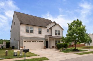 2504 Averon Drive, Fuquay Varina, NC 27526