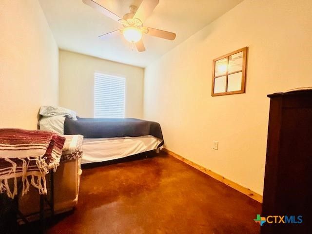 76 Coastal Oaks Loop, Port O'connor, TX 77982