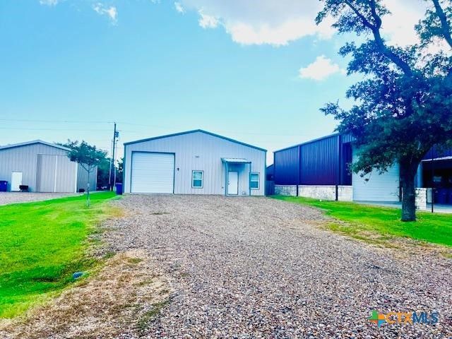 76 Coastal Oaks Loop, Port O'connor, TX 77982