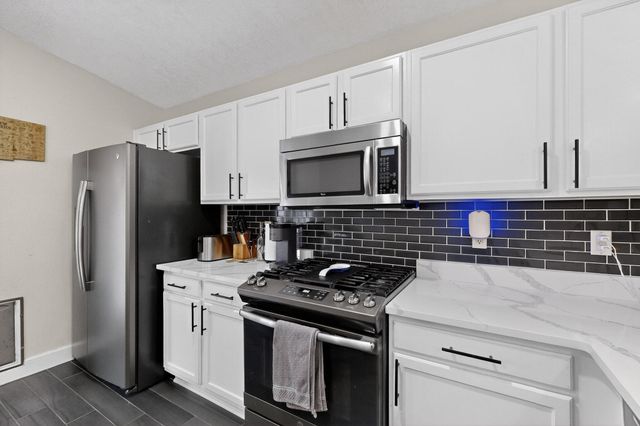 5348 River Ridge Avenue NW, Albuquerque, NM 87114