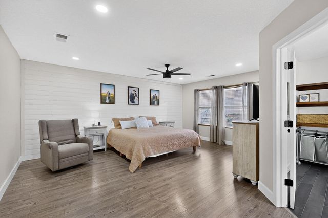 5348 River Ridge Avenue NW, Albuquerque, NM 87114