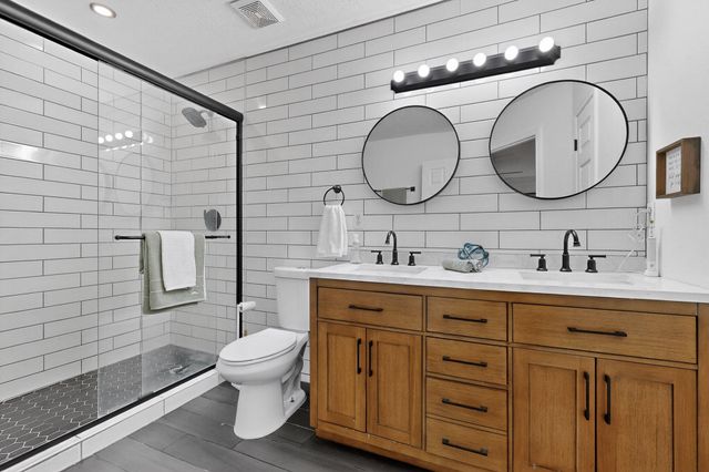 5348 River Ridge Avenue NW, Albuquerque, NM 87114