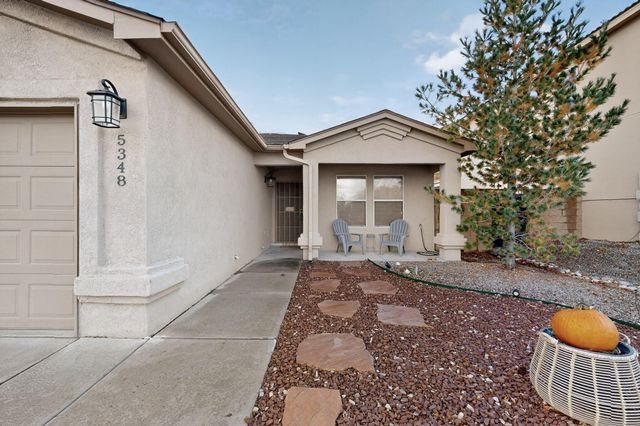 5348 River Ridge Avenue NW, Albuquerque, NM 87114