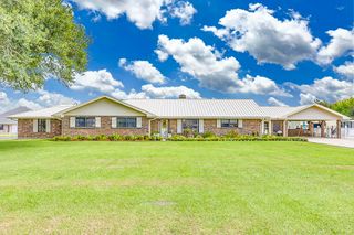 920 Bayou Blue Rd, Houma, LA 70364