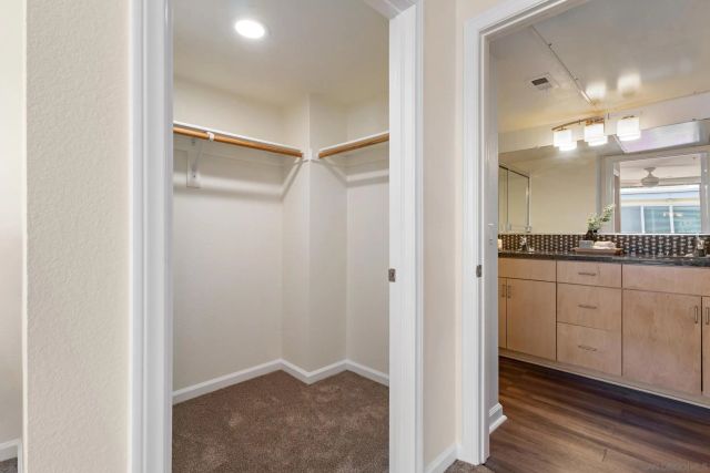687 S Coast Hwy 101 219, Encinitas, CA 92024