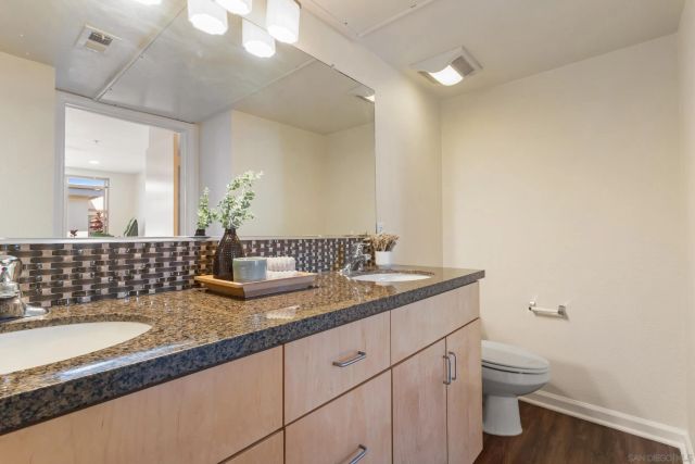 687 S Coast Hwy 101 219, Encinitas, CA 92024