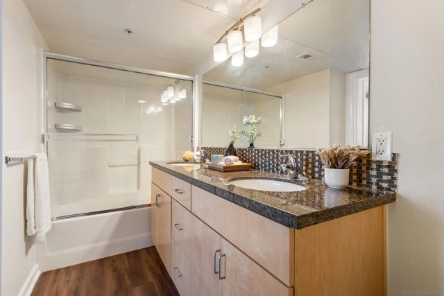 687 S Coast Hwy 101 219, Encinitas, CA 92024