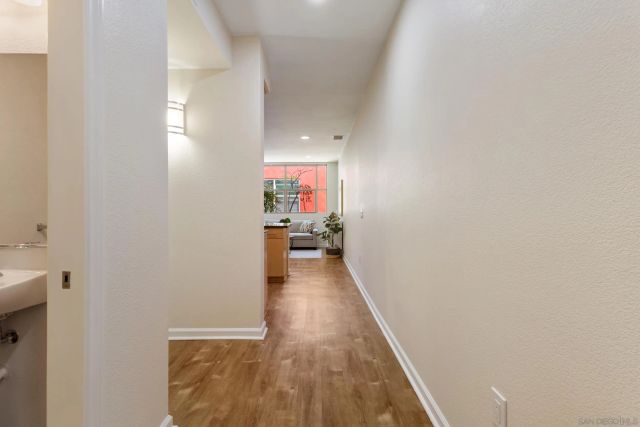 687 S Coast Hwy 101 219, Encinitas, CA 92024