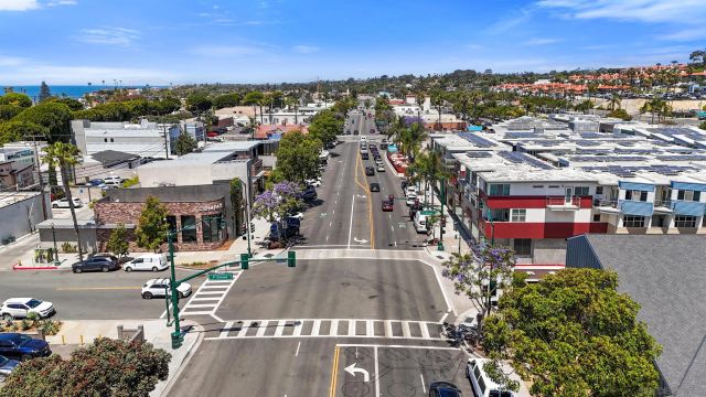 687 S Coast Hwy 101 219, Encinitas, CA 92024