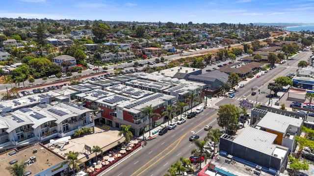 687 S Coast Hwy 101 219, Encinitas, CA 92024