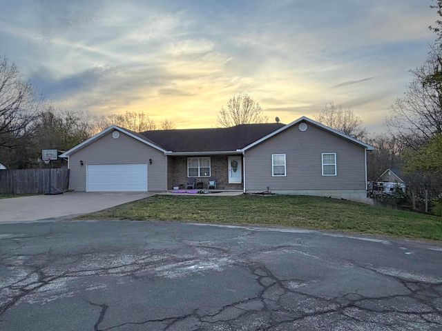 3000 Jennifer Place, West Plains, MO 65775