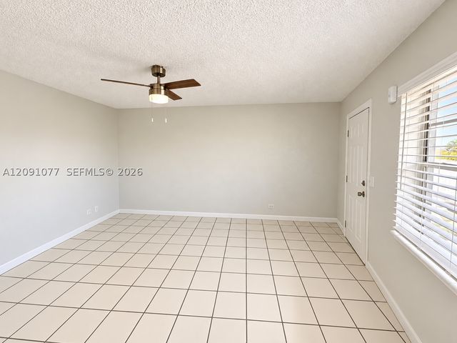 1610 NW N River Dr 206, Miami, FL 33125
