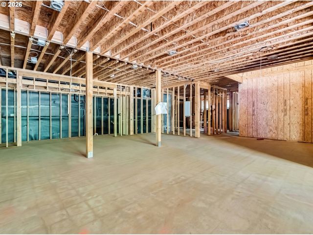 13248 S IRON MOUNTAIN Blvd, Portland, OR 97219
