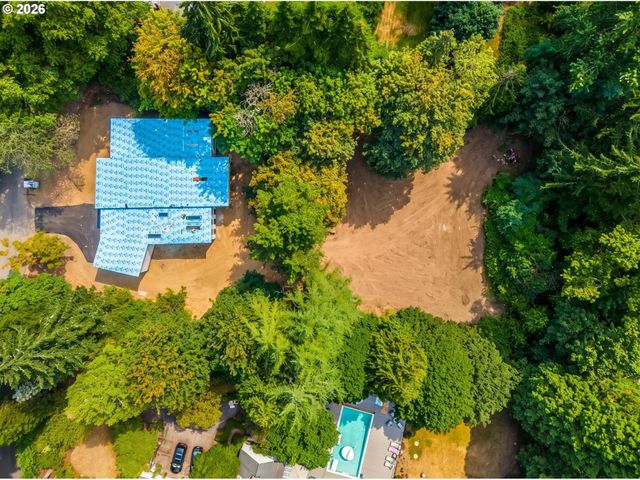 13248 S IRON MOUNTAIN Blvd, Portland, OR 97219