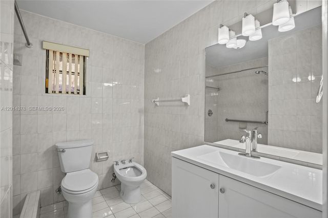 9930 SW 40th Ter, Miami, FL 33165