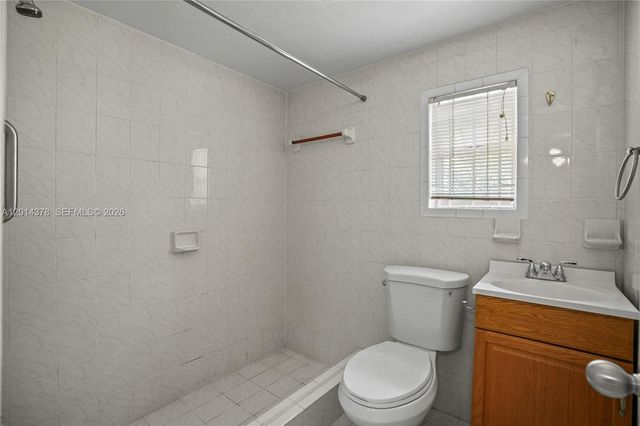 9930 SW 40th Ter, Miami, FL 33165