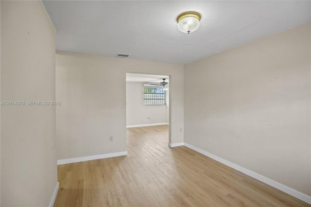 9930 SW 40th Ter, Miami, FL 33165