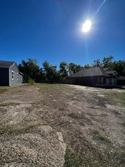 1103 S Frances Street, Terrell, TX 75160