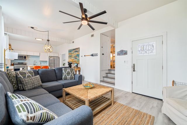 603 Island Retreat Road, Port Aransas, TX 78373