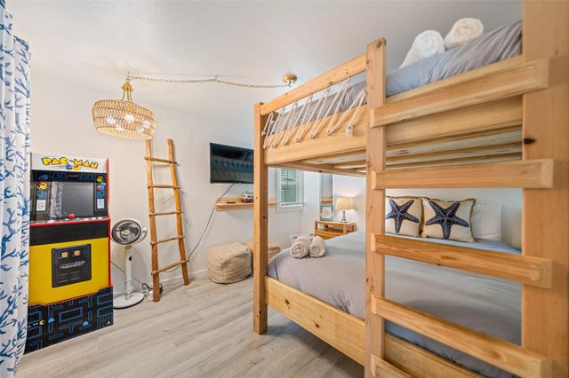 603 Island Retreat Road, Port Aransas, TX 78373