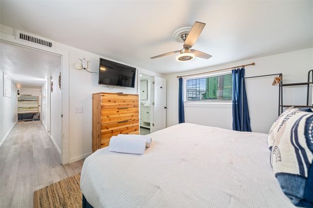 603 Island Retreat Road, Port Aransas, TX 78373