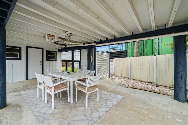 603 Island Retreat Road, Port Aransas, TX 78373