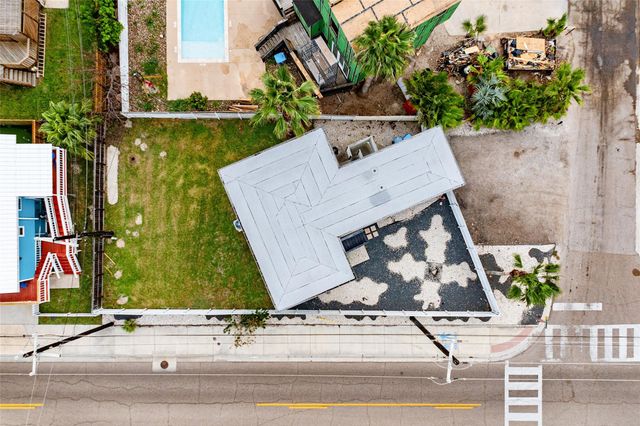 603 Island Retreat Road, Port Aransas, TX 78373