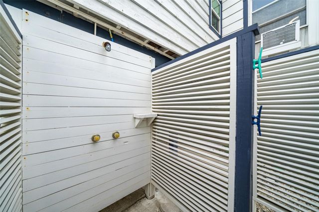 603 Island Retreat Road, Port Aransas, TX 78373