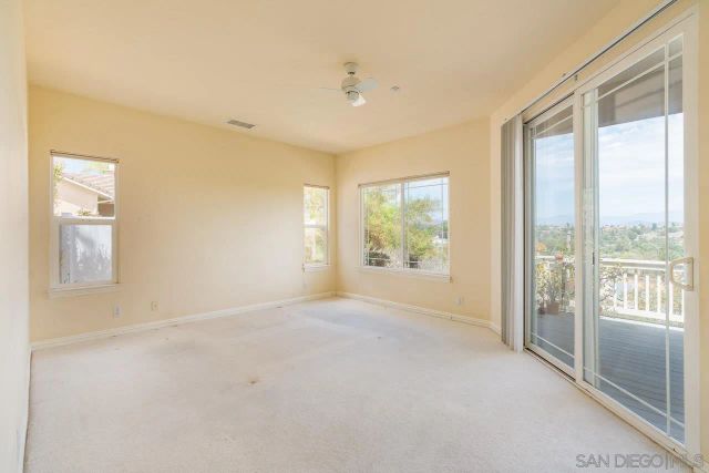 613 Carnation Lane, Fallbrook, CA 92028
