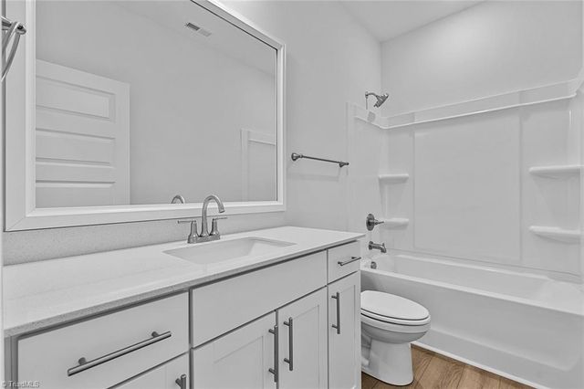 271 Morning Star Drive, Advance, NC 27006