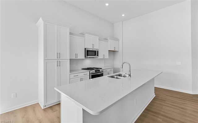 271 Morning Star Drive, Advance, NC 27006