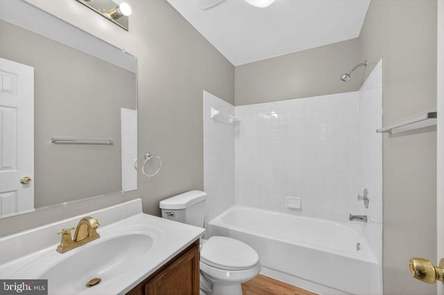 2117 FORT DONELSON CT, Dumfries, VA 22026