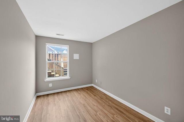 2117 FORT DONELSON CT, Dumfries, VA 22026