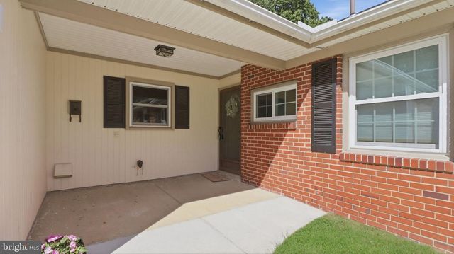 2914 BARRISTER LN, Bowie, MD 20715